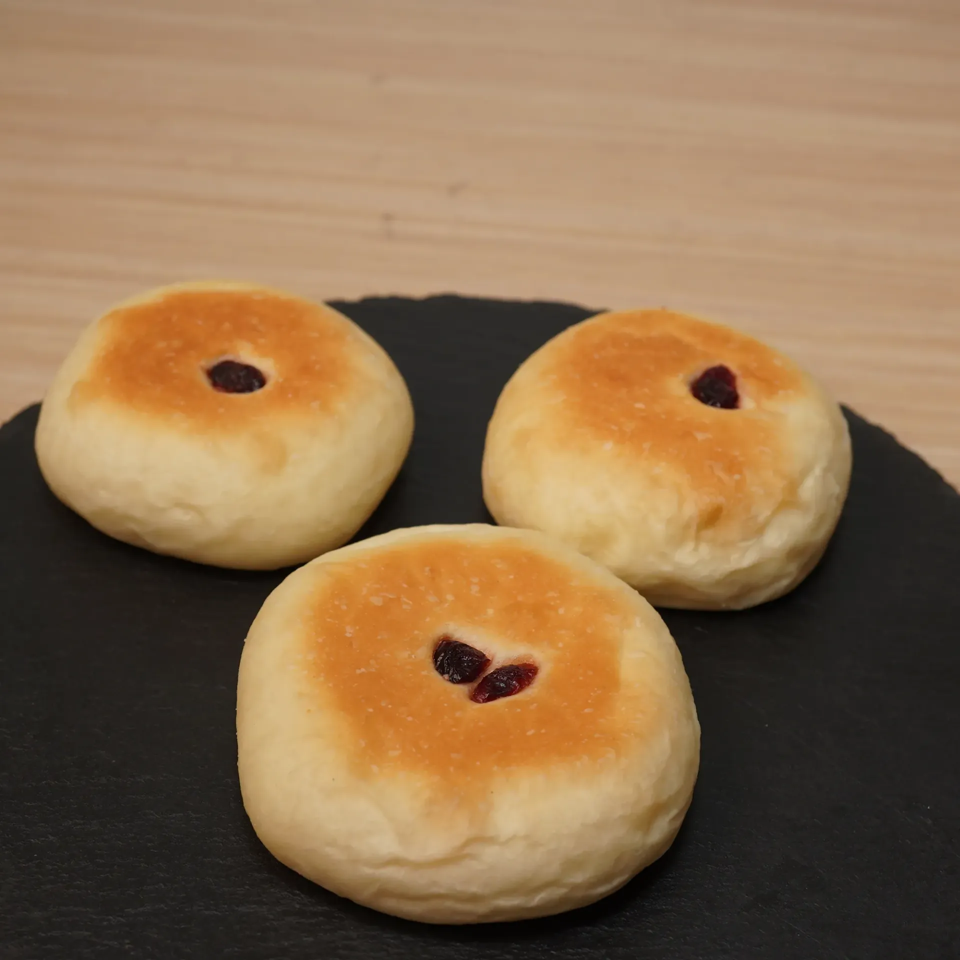 Bánh Mì Cream Cheese Việt Quất 30g